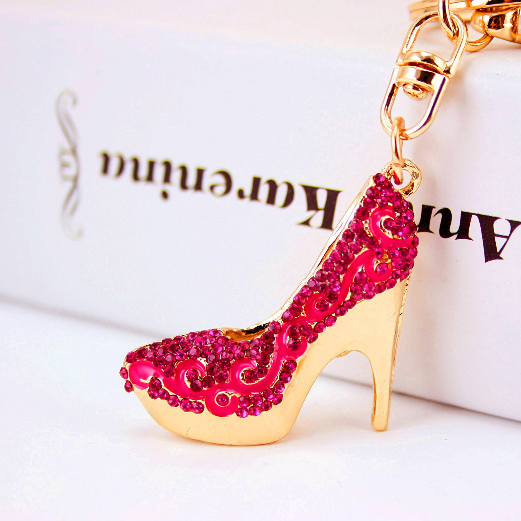 Wholesale High Heels with Diamond Inlaid Zinc Alloy Keychains